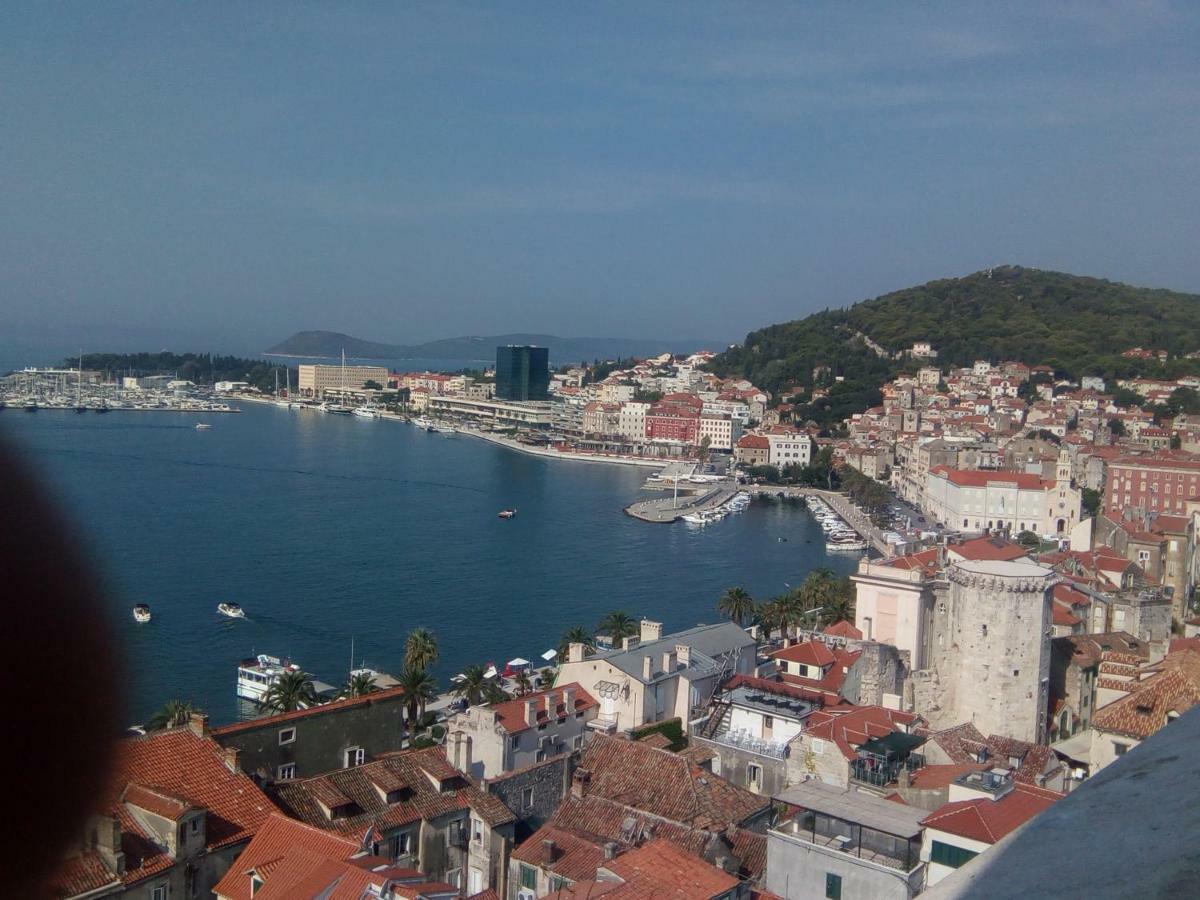 A Small Apartment For A Great Vacation "Ludi" Split Zewnętrze zdjęcie